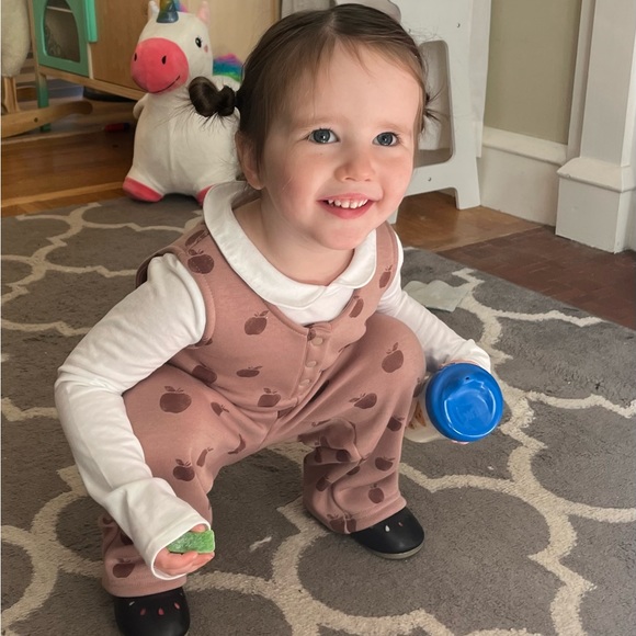 Zara apple overalls 2/3T - Picture 3 of 4